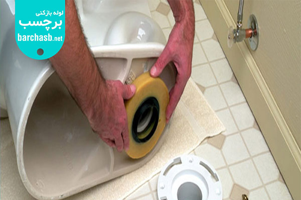 موم و فلنج توالت فرنگی را عوض کنید
