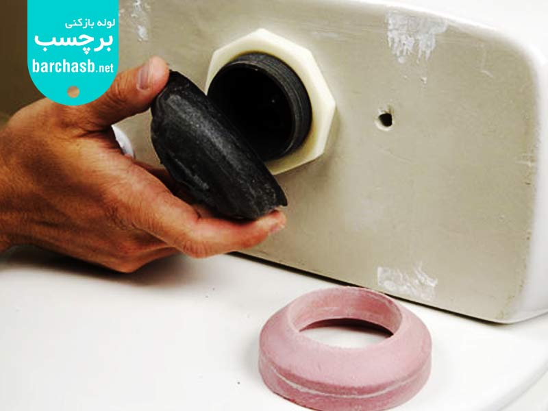 خرابی واشر علت نشتی فلاش تانک