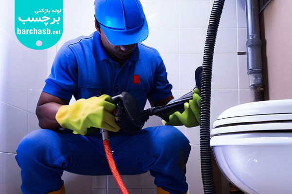 رفع بوی بد حمام با کمک تکنسین